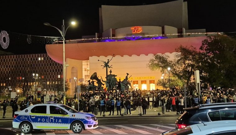 „Călin Georgescu az új Antonescu” – Tüntetnek Bukarestben