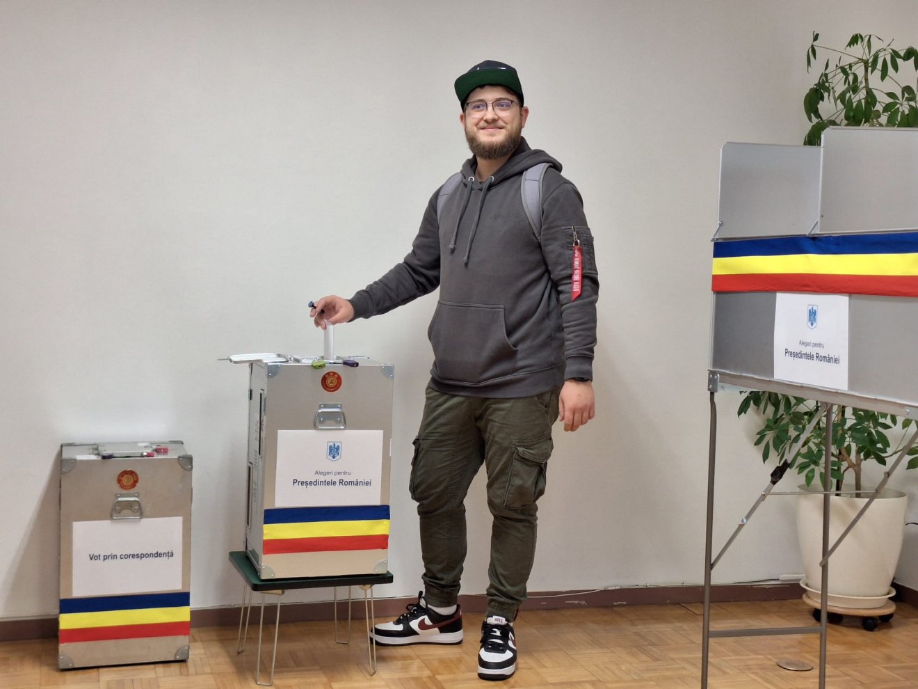 Tokióban is szavaztak már a romániai elnökválasztáson