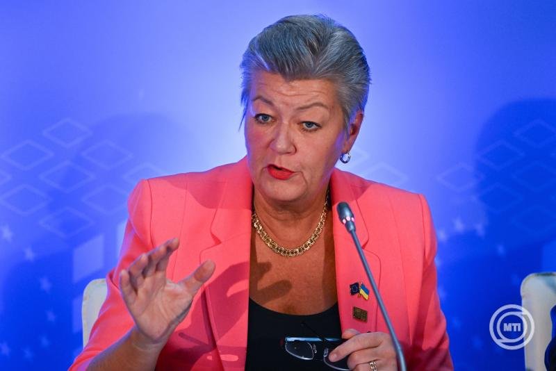 Ylva Johansson, Schengen-találkozó
