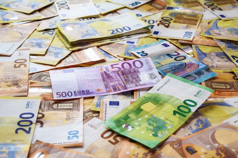 Szakszervezetek: a PNRR a politikai és közigazgatási tehetetlenség szimbólumává vált