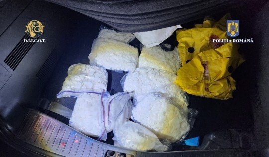 A drogosan két fiatalt halálra gázoló Vlad Pascu kábítószer-szállítóját is elítélte a bíróság
