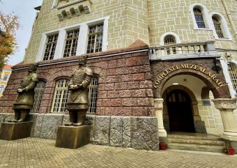 Szegedről érkezik Aradra a kínai agyaghadsereg