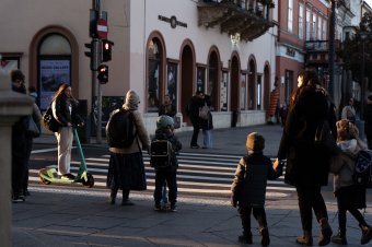 Tovább csökkent Románia népessége: a halálozások száma 1,8-szorosa volt az élveszületésekének