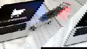 A romániai vevők imádnak külföldi webáruházakból vásárolni