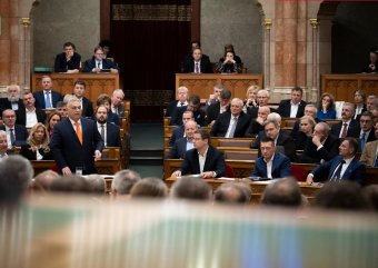 Orbán Viktor romániai tapasztalatszerzést javasol a „bezzegelőknek”