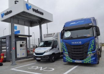 A magyar határ közelében nyílt meg az ország első, gázüzemű kamionokat kiszolgáló töltőállomása