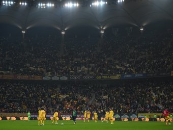Románia és Koszovó ellen is vizsgálatot folytat az UEFA a román szurkolók botrányos viselkedése miatt félbeszakadt meccs után