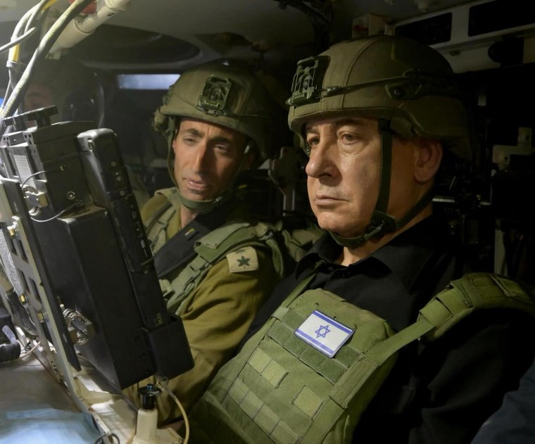 Izrael készül az újabb iráni rakétatámadásra, de a válaszcsapásra is