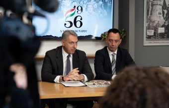 Lázár János az RMDSZ támogatásáról, a schengeni „büntetőhatárról”, a Magyarországon tervezett fegyveres akcióról is beszélt Kolozsváron