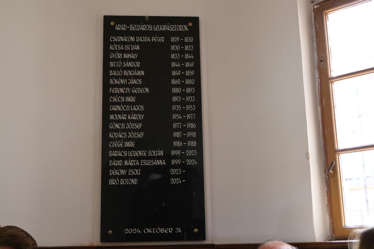 17 nevet tartalmaz a névsor •  Fotó: Pataky Lehel Zsolt