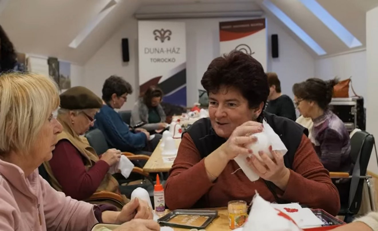 torockói hímzés