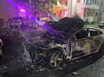 Több autó kiégett hajnalban a partiumi megyeszékhelyen