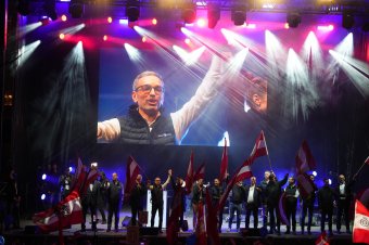 Az Osztrák Szabadságpárt vezetője kormányalakítási tárgyalásokra hívta az Osztrák Néppártot