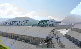 Egyhavi bért ajánl fel önként távozó dolgozóinak egy német gyár erdélyi leányvállalata