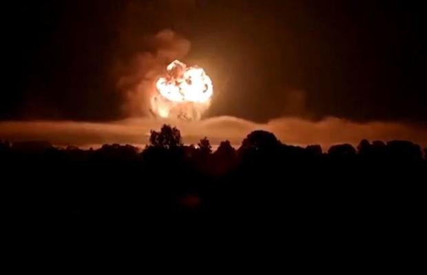 Ukrajna több hullámban intézett dróntámadást orosz energetikai létesítmények ellen