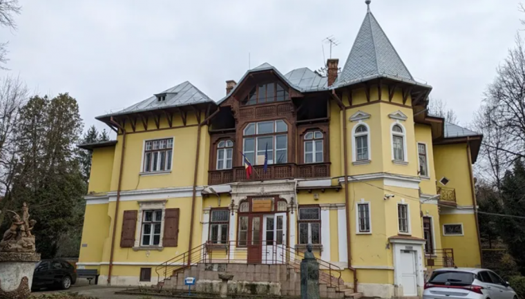 Felújítják a városszépítő egykori magyar főépítész kolozsvári villáját
