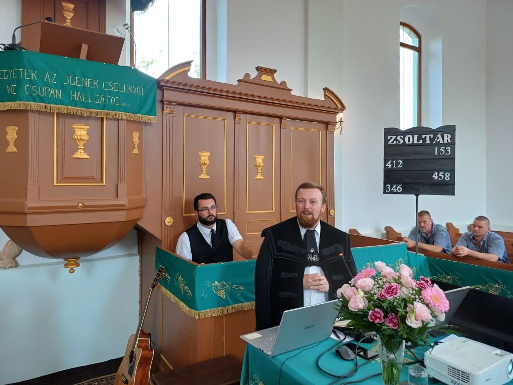 Vékony Zsolt lelkipásztor szerint tíz évvel ezelőtt egy ugrás volt az ismeretlenbe •  Fotó: Pataky Lehel Zsolt