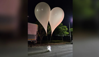 Újabb, feltehetően szeméttel teli léggömböket indított Észak-Korea Dél-Korea felé