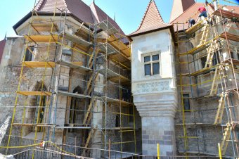 Újult erővel restaurálják Erdély egyik jelképét