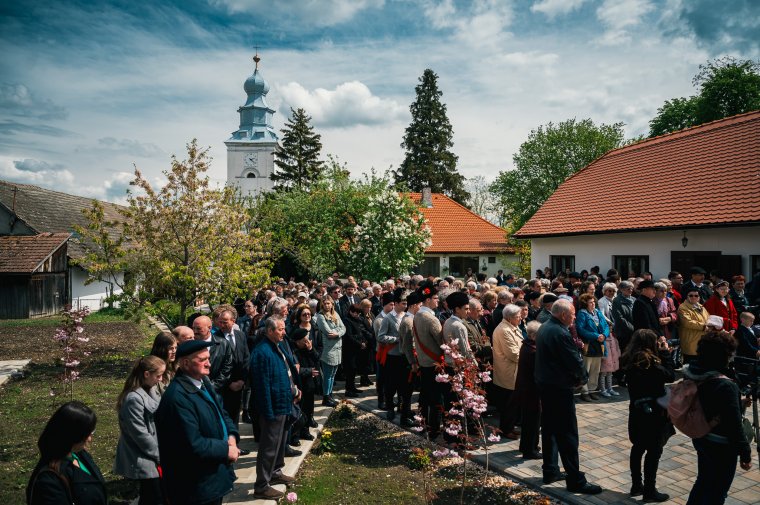 Magyar óvodát és oktatási központot avattak szombaton a Brassó megyei Krizbán