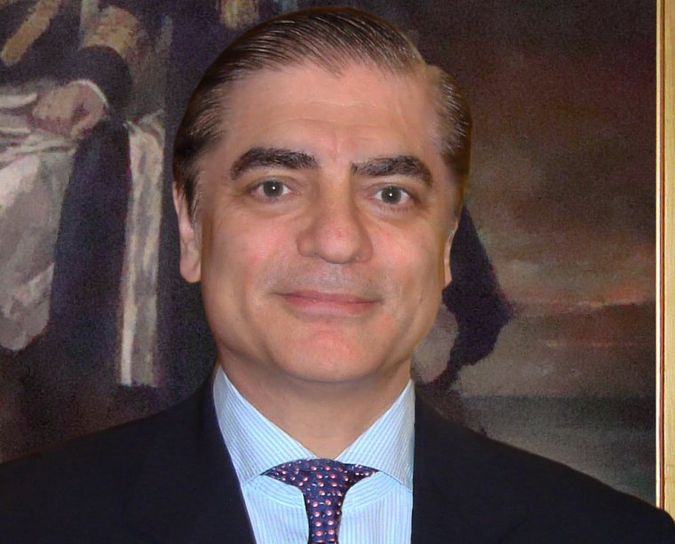 Továbbra is a máltai hatóságok őrizetében marad Pál román herceg
