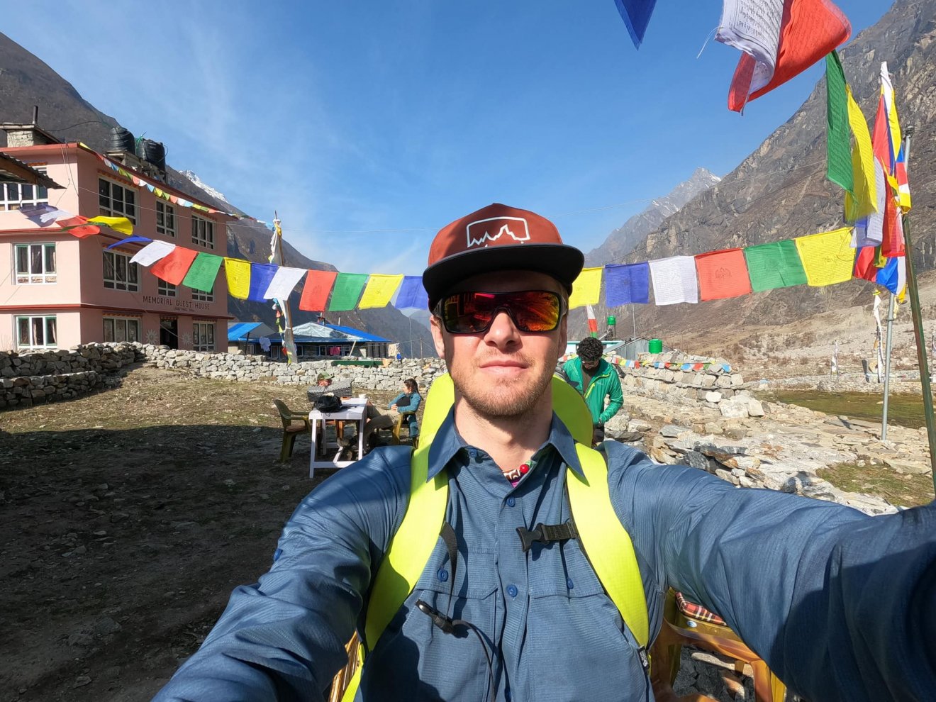 Amíg a mászóengedélyre várt, Varga Csaba felkereste többek között a tibeti határ közelében fekvő Lantangot •  Fotó: Facebook/Varga Csaba