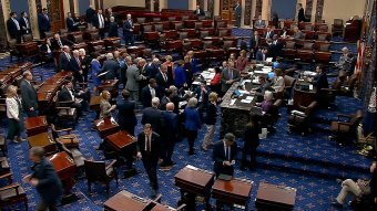 A washingtoni szenátus is megszavazta az ukrajnai segélycsomagot, Biden azonnali aláírást ígér