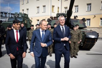 Stoltenberg: a NATO nem készül atomfegyverek átadására újabb országnak