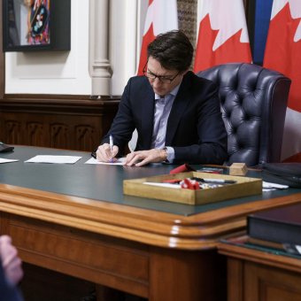 „Hólabda a pokolban”: Justin Trudeau elutasította Donald Trump felvetését