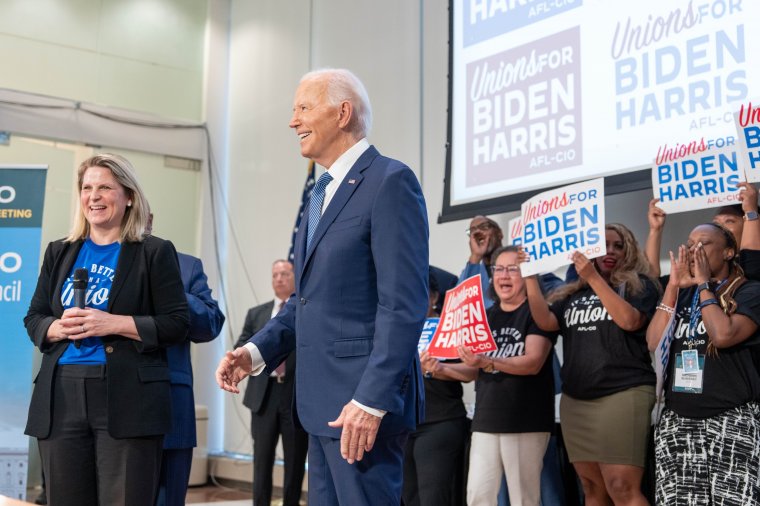 Egyre bizonytalanabb Biden sorsa, sok párttársa mellett George Clooney sem bízik abban, hogy alkalmas lenne a folytatásra