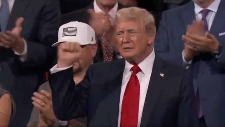 Trump elfogadta az elnökjelöltséget és a megosztottság felszámolását ígérte