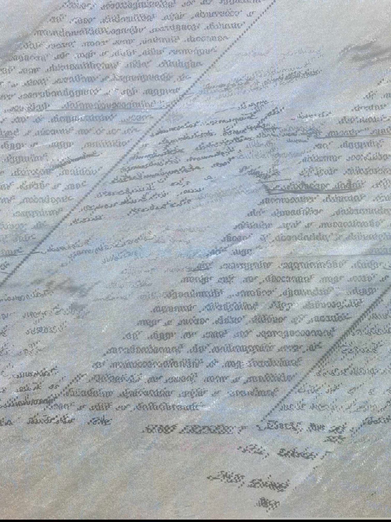 A tíz éve elhunyt Simó Erzsébet újságíró 1992-es, a Háromszék napilapban megjelent vezércikke, amelynek szövegét unokái „aktualizálták”, tették időtlenné •  Fotó: Kiss Judit