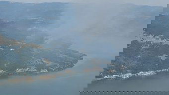 Megannyi helyen pusztítanak a lángok az országban, a Vaskapunál egy hete ég az erdő