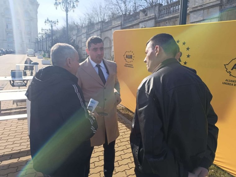 Az AUR azt állítja, hogy már több mint 150 PNL-es és PSD-s politikus állt át a szélsőséges pártba