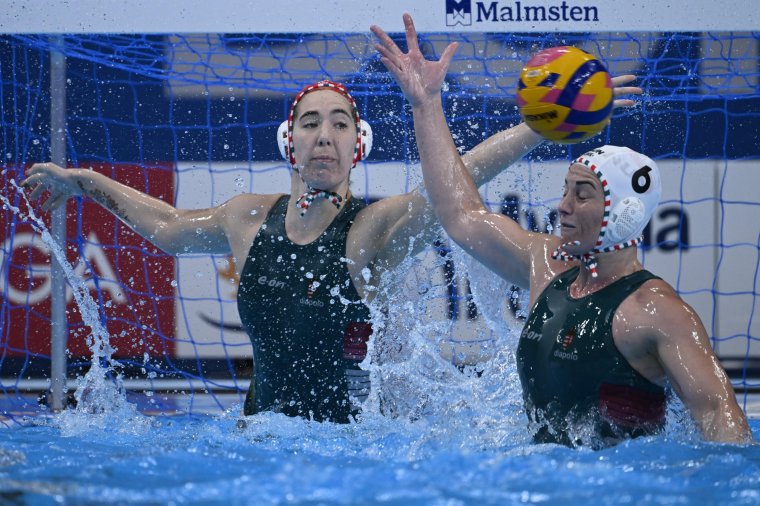 Várja őket a vb-döntő: ötméteresekkel diadalmaskodott a görögök felett a magyar női vízilabda-válogatott