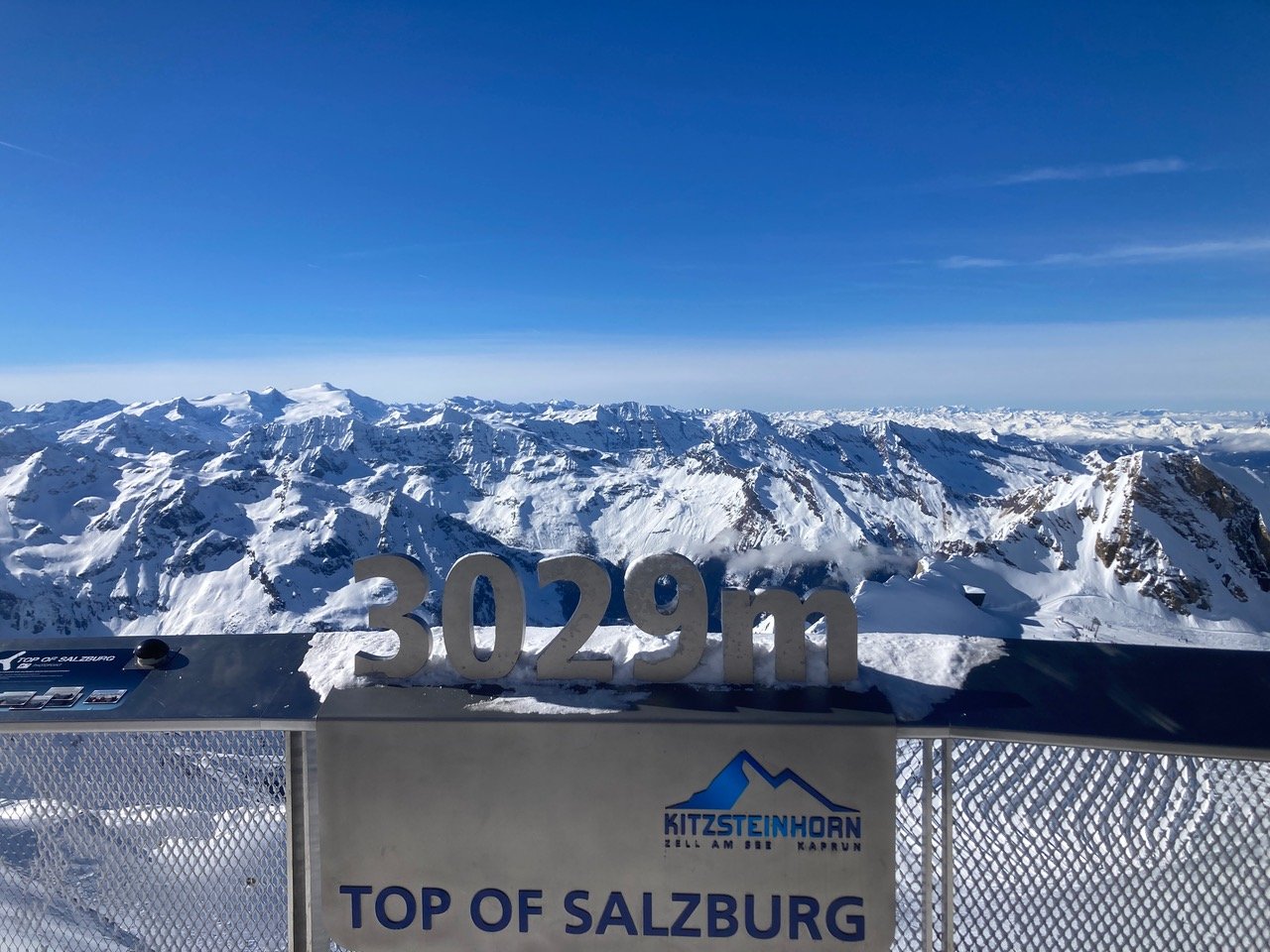 Kitzsteinhorn – kilátás 3000 méterről •  Fotó: Gazda Árpád