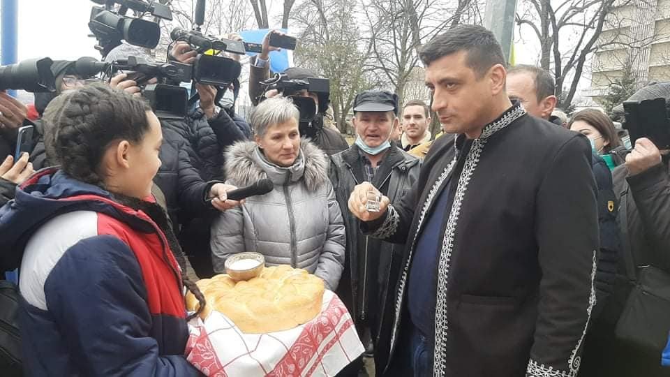 •  Fotó: George Simion/Facebook