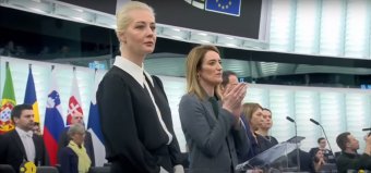 Putyin nem politikus, hanem gengszter, bűnöző – mondta Navalnij özvegye az EP-ben
