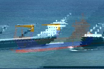 Két teherszállító hajót is rakétákkal támadtak a húszik a Vörös-tengeren