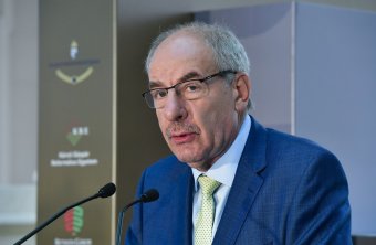 Sulyok Tamás, a köztársasági elnöki szék várományosa tavaly édesapja halálraítéléséről is beszélt a Krónikának