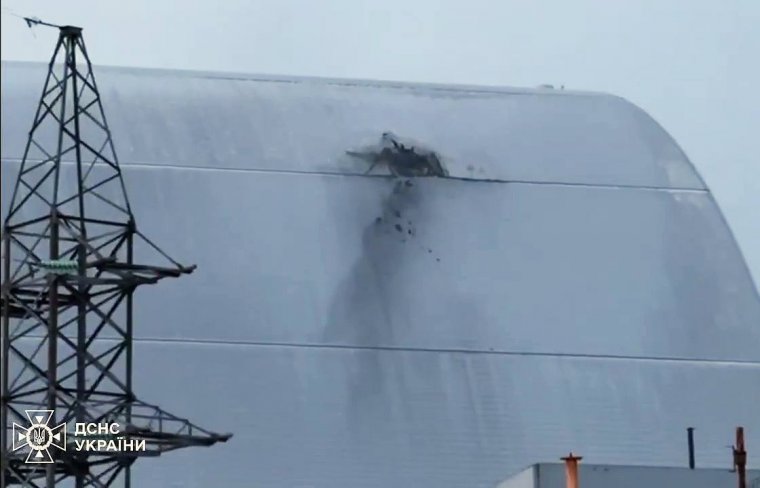Zelenszkij szerint orosz drón csapódott a csernobili atomerőmű betonszarkofágjába