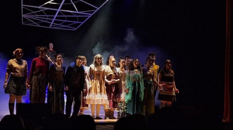 Apáczais diákok lépnek fel a Kolozsvári Magyar Opera színpadán