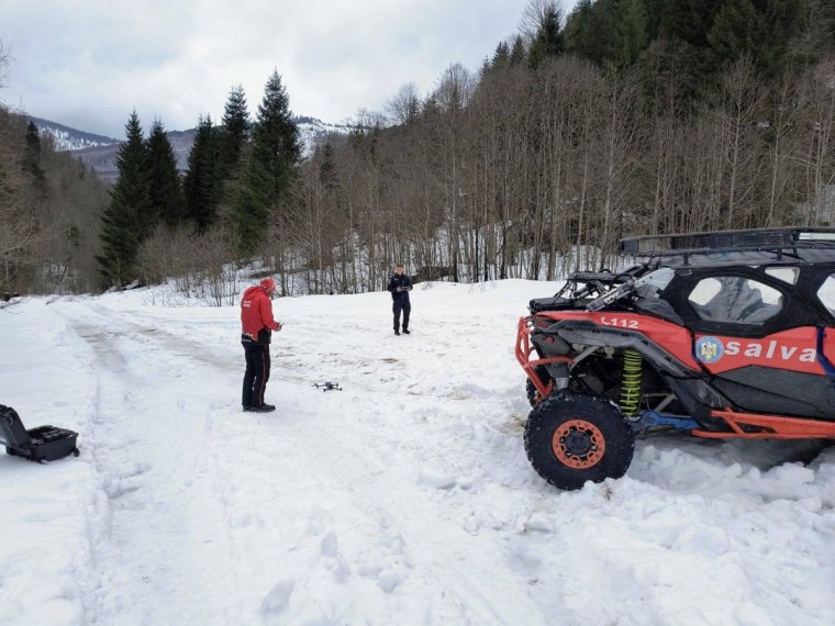 Holttestet jelentettek a Máramaros-havasokban, újraindult az ukrán menekültek utáni kutatás