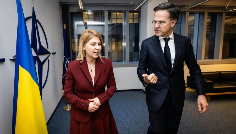 Több mint 40 milliárd dollárral támogatná Ukrajnát a NATO idén