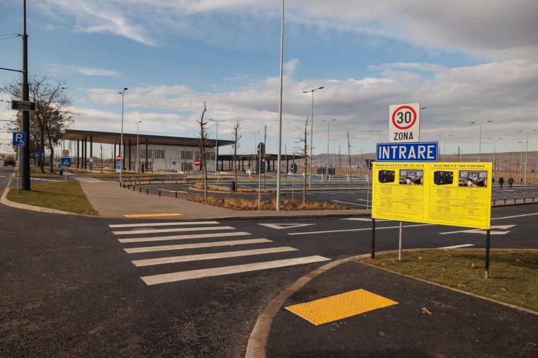 Olcsó parkolás, ingyenes buszozás Kolozsváron