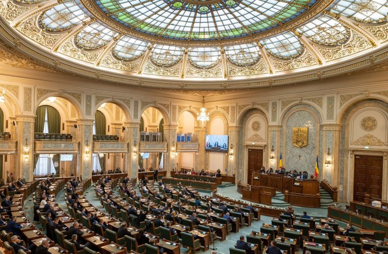 A szenátuson „átment” a májusi választások megszervezéséről szóló tervezet