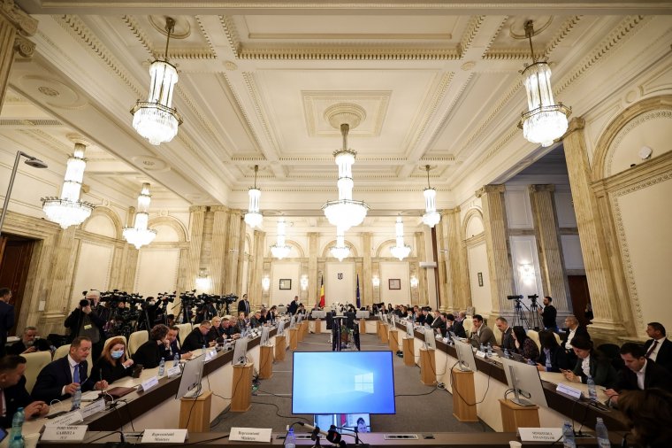Az USR nem írja alá az AUR bizalmatlansági indítványát