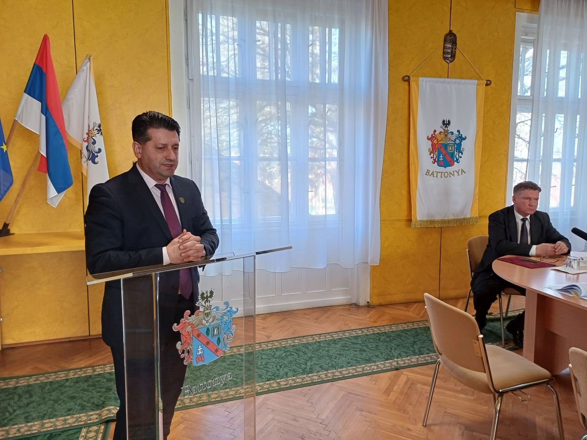 Román–magyar