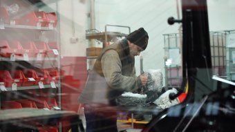 A nyugati határszélen nő a munkanélküliség, miközben rekord számú álláslehetőség vár betöltésre