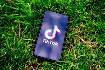 Nagy feladat a tanároknak: elérni a diákokat a videómegosztókon is